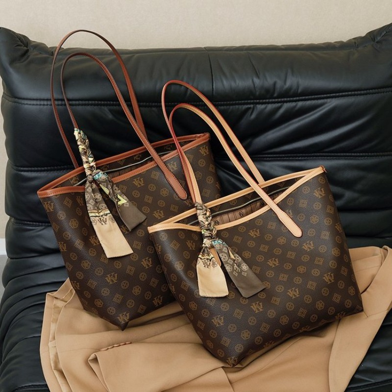 Women'S Bags Jacquemus - حقيبة حفاضات أنيقة للنساء من تصميم