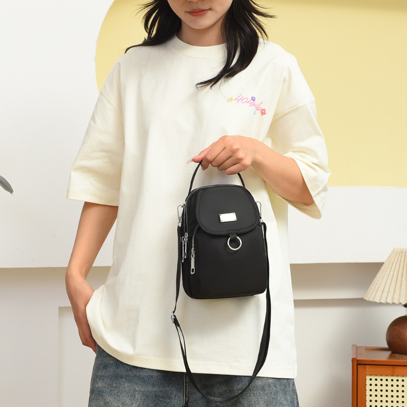 حقيبة يد نسائية صغيرة من قماش  - مراجعة Women'S Bags Top 10 وسعره