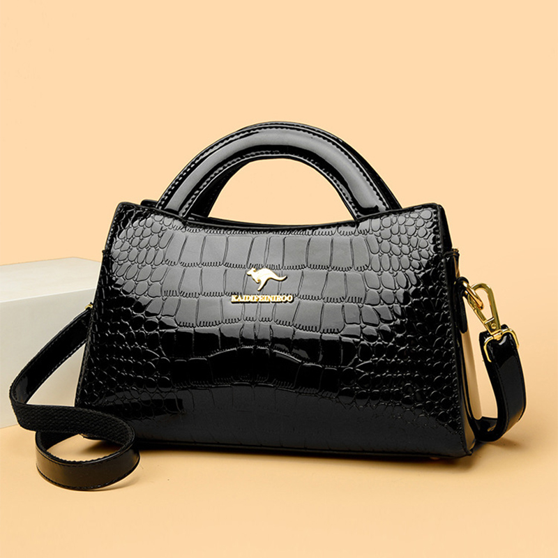 حقيبة كتف كروس بنمط تمساح الكن - مراجعة Women'S Kangaroo Bags وسعره