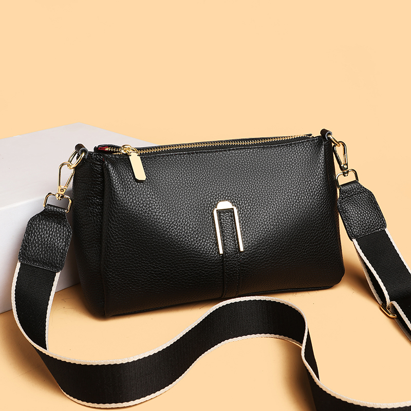 حقيبة يد نسائية من الجلد الطبي - مراجعة Women'S Bags Jacquemus وسعره