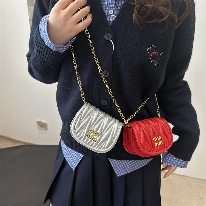 حقيبة يد فاخرة للنساء من الجلد - مراجعة Women'S Bags Jacquemus وسعره