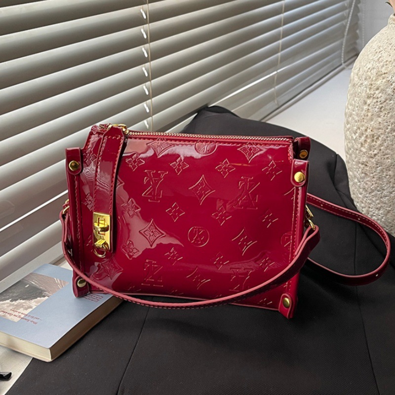 حقيبة جلدية فاخرة بتصميم كلاسي - مراجعة Women'S Bags New Collection وسعره