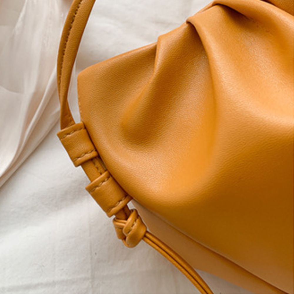 حقيبة سفر ريترو من البولي يوري - مراجعة Women'S Bags Very وسعره